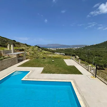 Villa Stylianos Retreat *